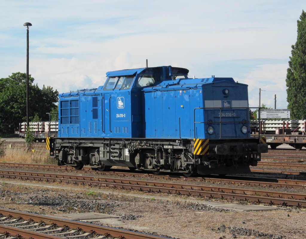 204 016-0 der PRESS steht am 07. Juli 2012 in Arnstadt abgestellt.