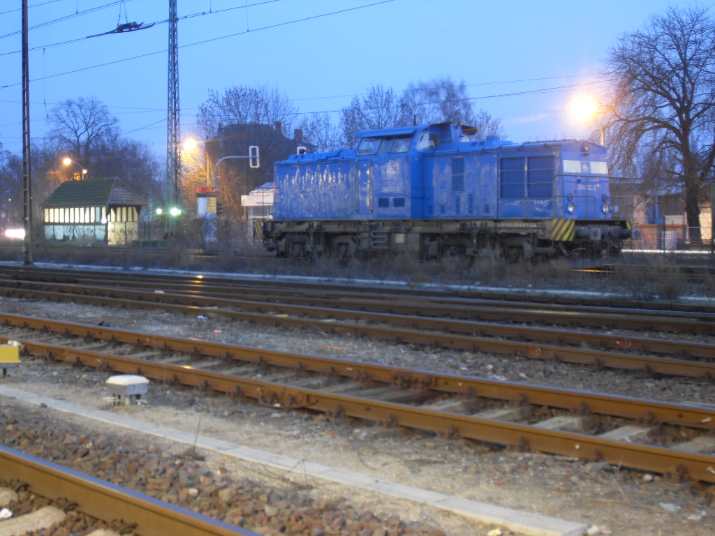 204 022 stand am 01.02.2011 in Stendal.

