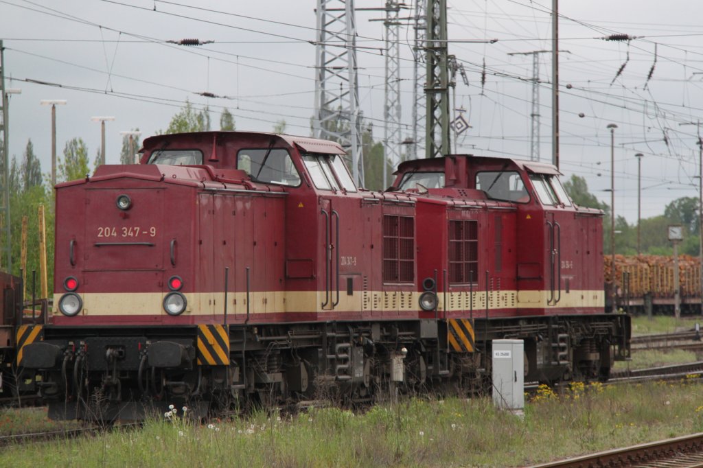 204 347-9+204 354-5 als Leerfahrt von Stendal nach Borstel(Kr Stendal)bei der Durchfahrt in Stendal.05.05.2012 