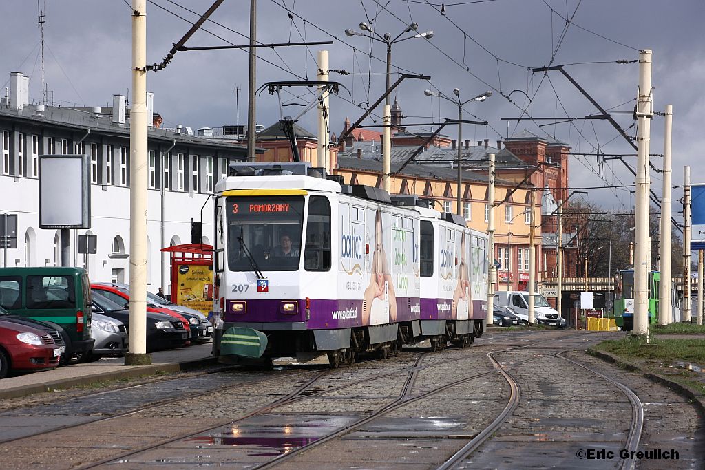207 am 31.03.2012 in Szczecin Glowny.