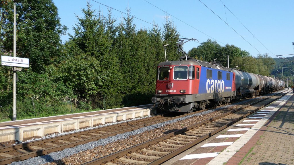 21.09.2011 BR 421 der SBB unterwegs im Saaletal. 