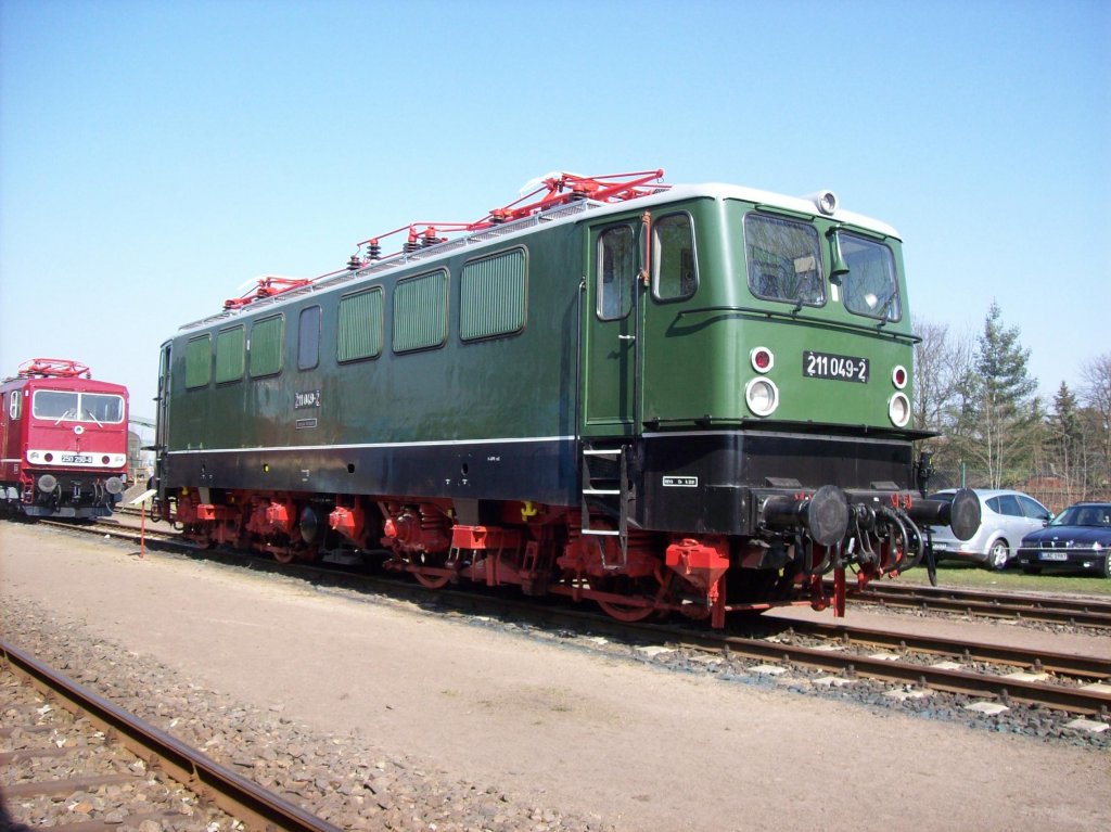 211 049-2 in Leipzig Plagwitz zu den 9. Leipziger Eisenbahntag im Museums BW Plagwitz 17.03.2012 