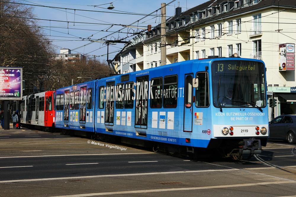 2119 auf der Kreuzung Aachener Str./Grtel am 27.03.2013.