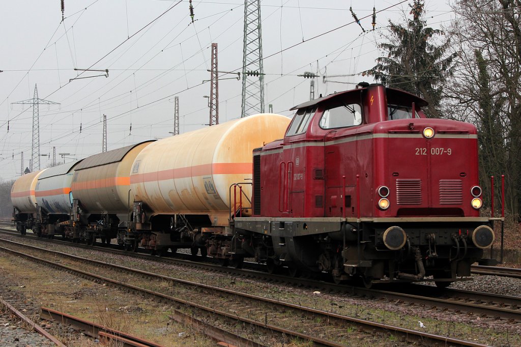 212 007-9 mit Gaskesselzug in Ratingen-Lintorf am 14.03.2012