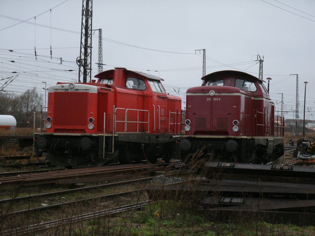 212 093 und 212 094,am 03.Januar 2013,in Stralsund.