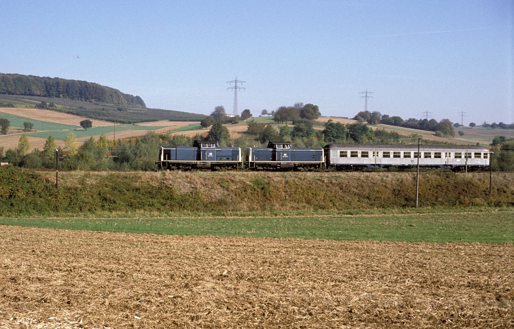 212 175 + 212 213  bei Wssingen  16.10.89