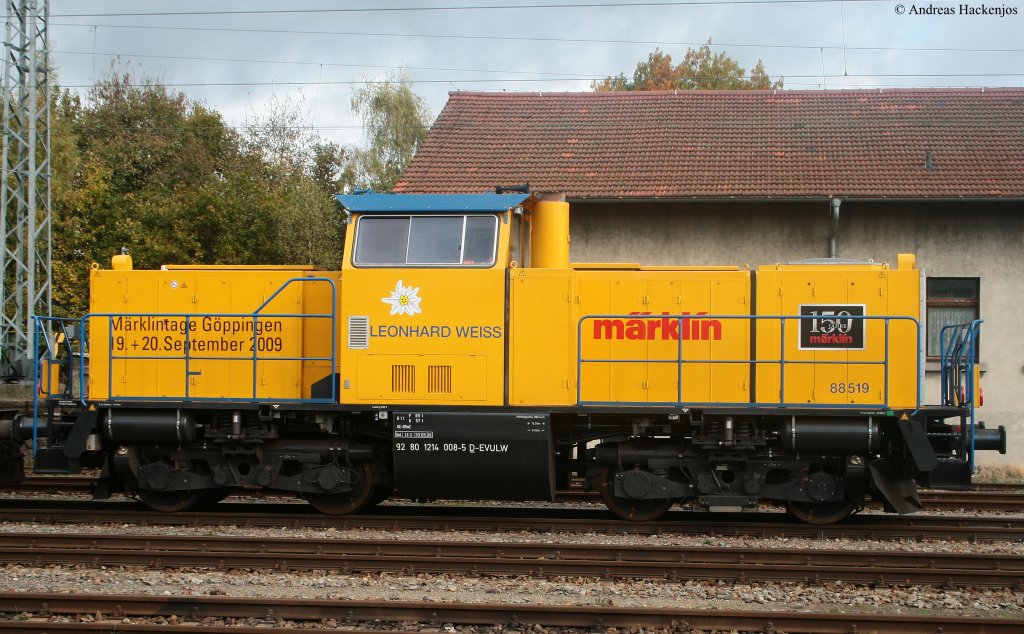 214 008-5 von Leonhard Wei stand am 17.10.09 in Villingen.