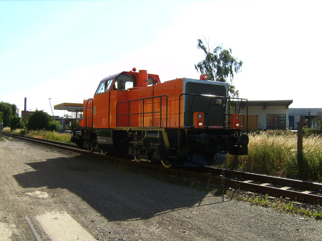 214 020 als Rangierfahrt zum Stendaler Bf.