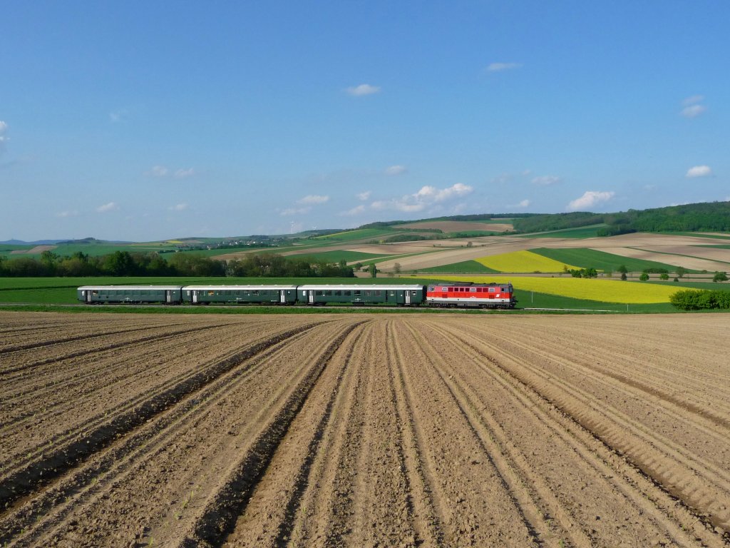 2143.37 zwischen Weinsteig Gr. Ru�bach und Hetzmannsdorf. (09.05.10)