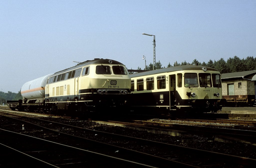 216 197 + 515 528  Steinefrenz  14.09.82