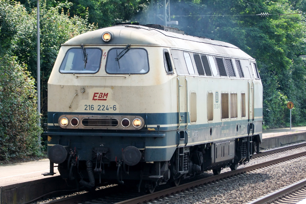 216 224-6 der EBM in Castrop-Rauxel 26.6.2012