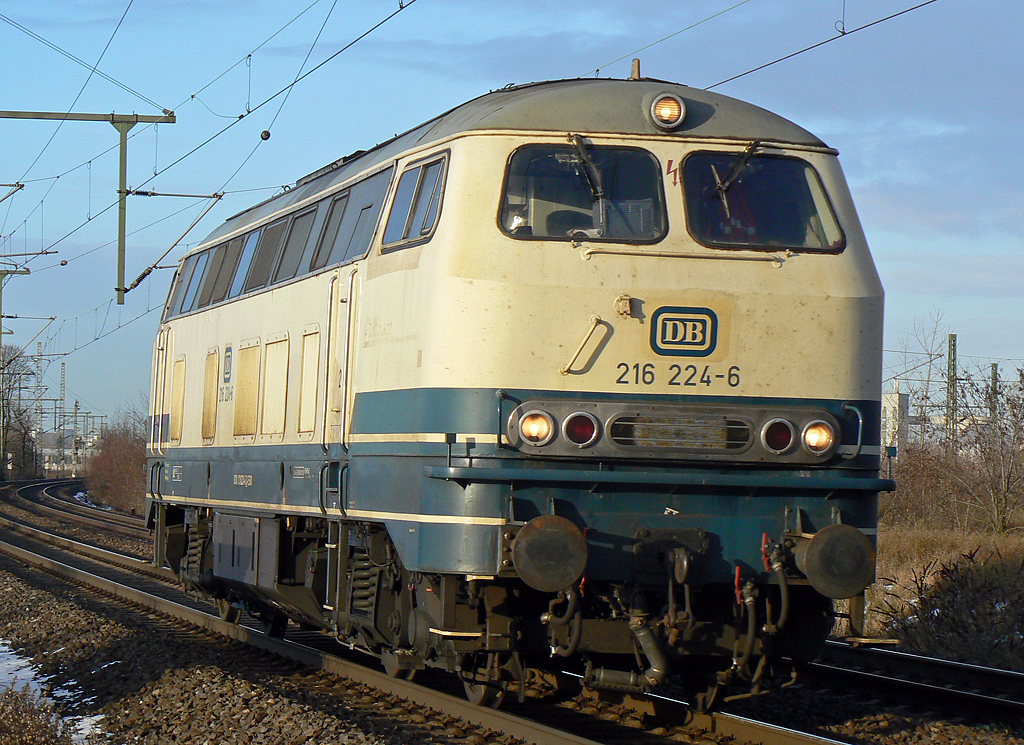 216 224-6 Lz in Porz-Wahn am 09.12.2010