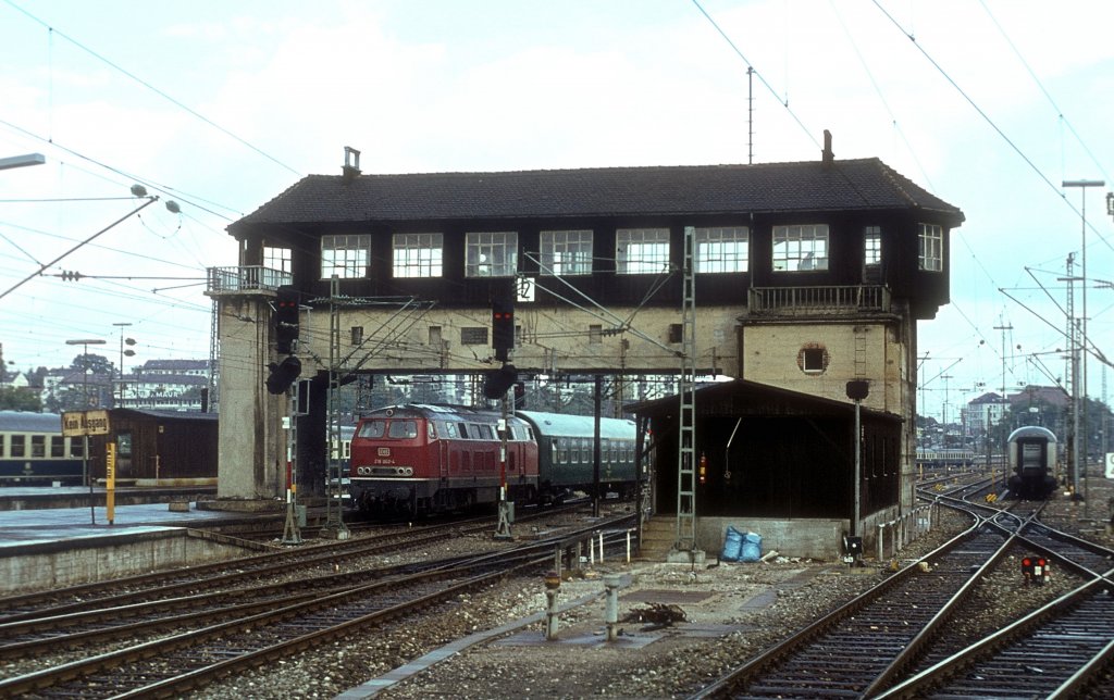 218 002  Stuttgart Hbf  28.09.78