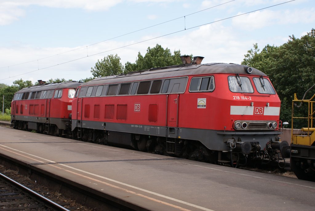 218 164-2 + 218 495-0 abgestellt in Stuttgart Hbf.Sie �bernahmen sp�ter einen Intercity.25.07.09
