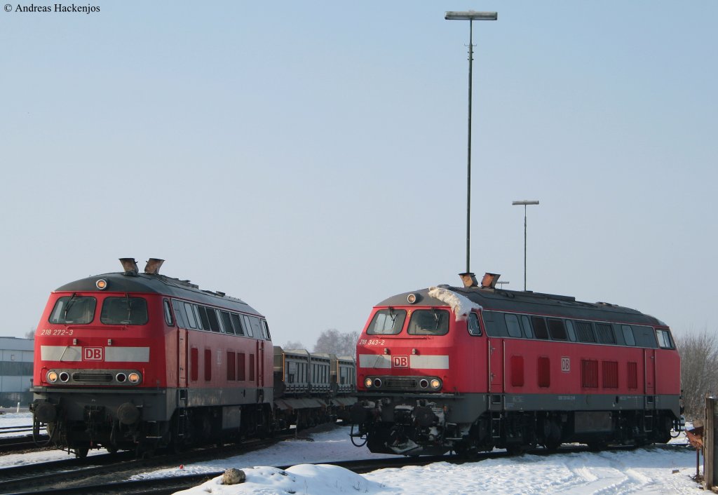 218 272-3 und 343-2 stehen in Wilchingen Hallau. Sie werden gleich den DGS 88293  (Wilchingen Hallu-Schaffhausen) an sein Ziel bef�dern, sobald 218 343 am Zugschluss h�ngt. 16.2.10