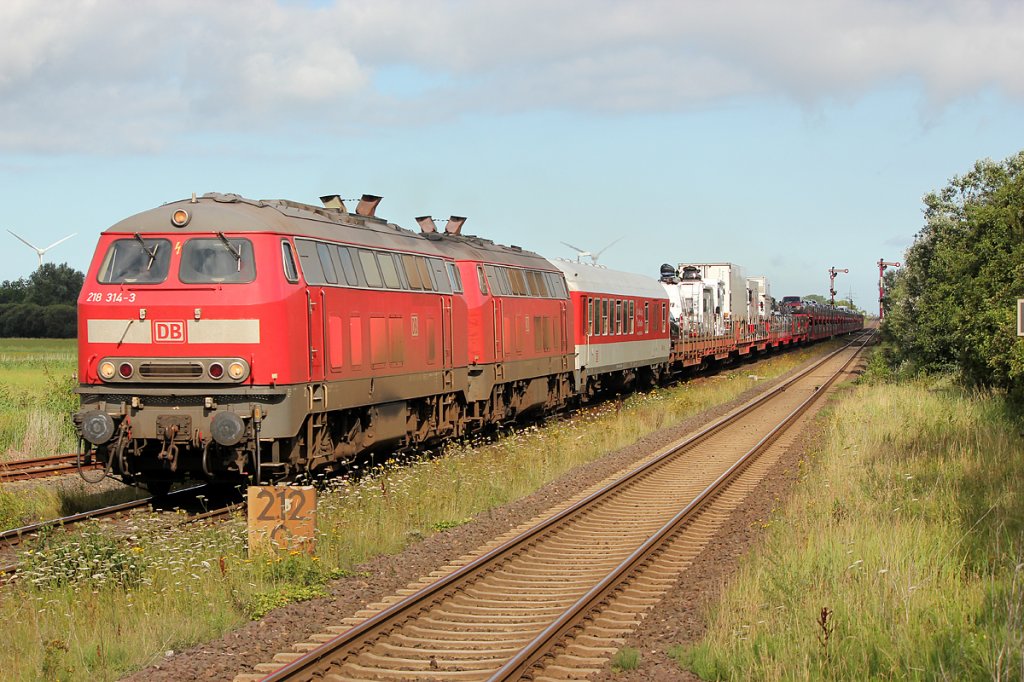 218 314-3 mit 218 xxx-x in Klanxbll am 06.08.2011