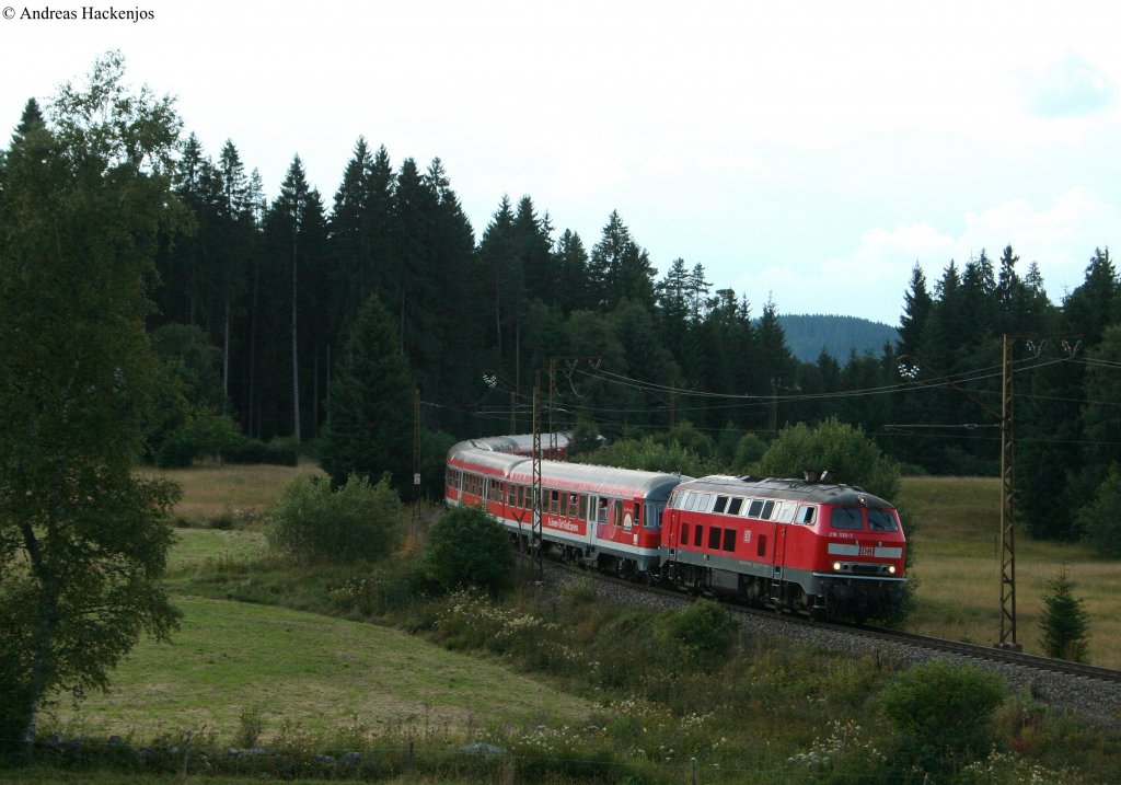 218 326-7 und 491-9 mit dem Lr 76175 (Freiburg (Brsg) Hbf- Neustadt (Schwarzw) bei Hinterzarten 4.8.10
