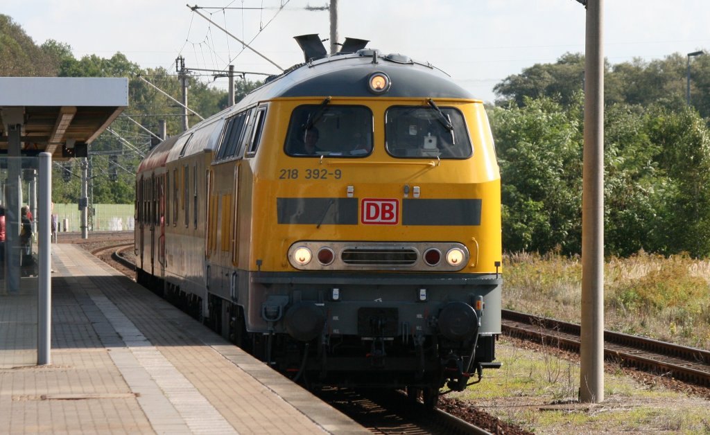 218 392-9 mit Messzug am 22.09.2011 in Rathenow