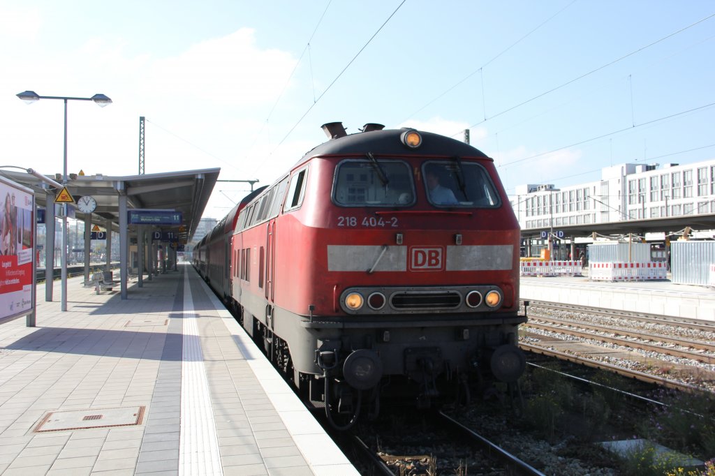 218 404 mit einem RB nach Mhldorf(Oberbay)am 22. Oktober 2011.
