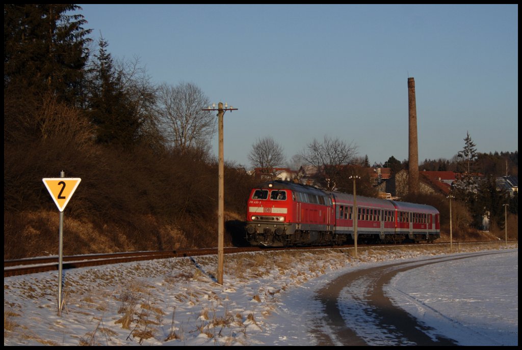 218 432-3 mit dem Wintermrchen-Express kurz hinter Kohlstetten, 05.02.12