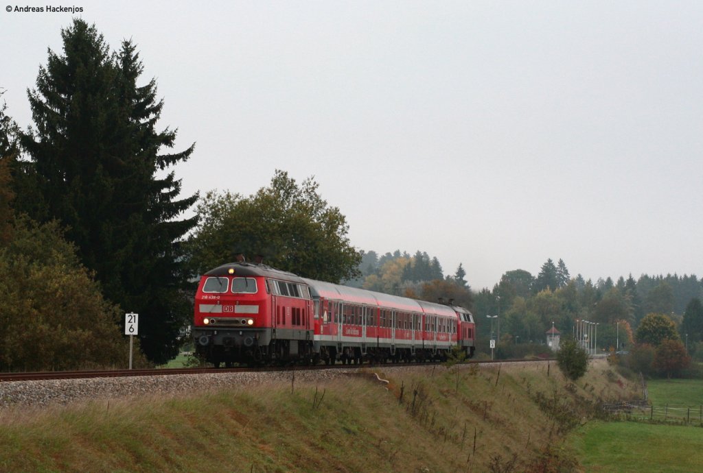 218 438-0 und 431-5 mit dem RE 22311 (Rottweil-Neustadt(Schwarzw)) bei  Zollhaus 9.10.10