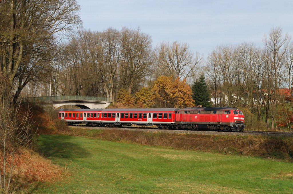 218 439 mit IRE 4247 in Aulendorf (09.11.2012)