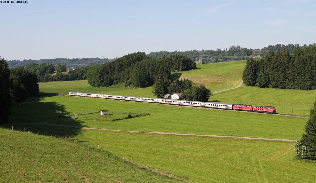 218 456  und 218 493 mit dem IC 2013  Allg�u  (Leipzig Hbf-Oberstdorf) bei Ziegelberg 18.6.12