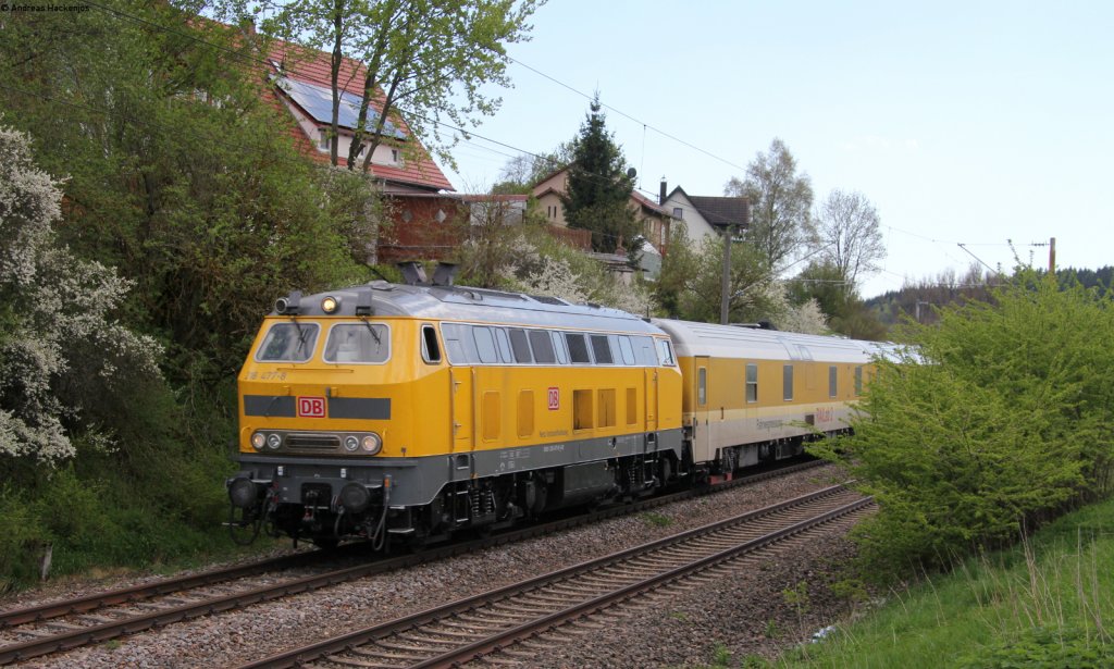 218 477-8 mit dem Mess Nbz 91956 (Kilegg-Villingen(Schwarzw)) bei Klengen 8.5.13