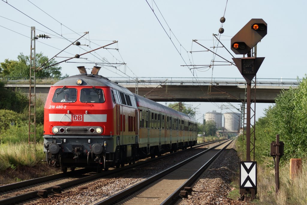 218 480-2 mit einem Leerzug in Wiesental am 22.07.09