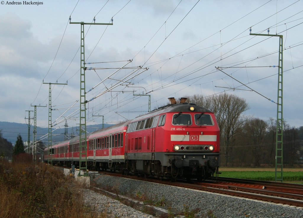 218 484-4 mit der RB 18989 (Ludwigshafen(Rh)Hbf-Sinsheim(Elsenz))  bei Meckesheim 12.12.09