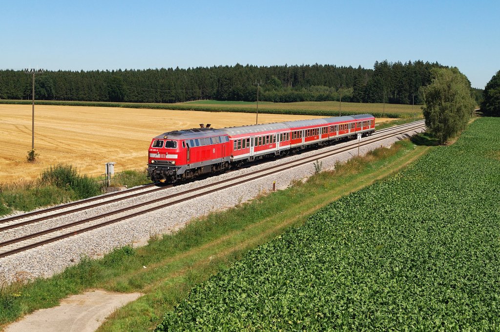 218 486 mit RE 57412 bei Schwabhausen (19.08.2012)