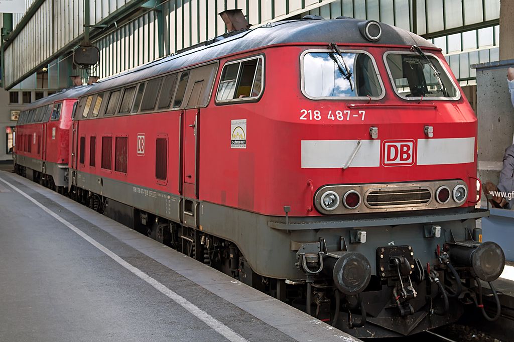 218 487-7, 07.07.2012, Stuttgart Hbf