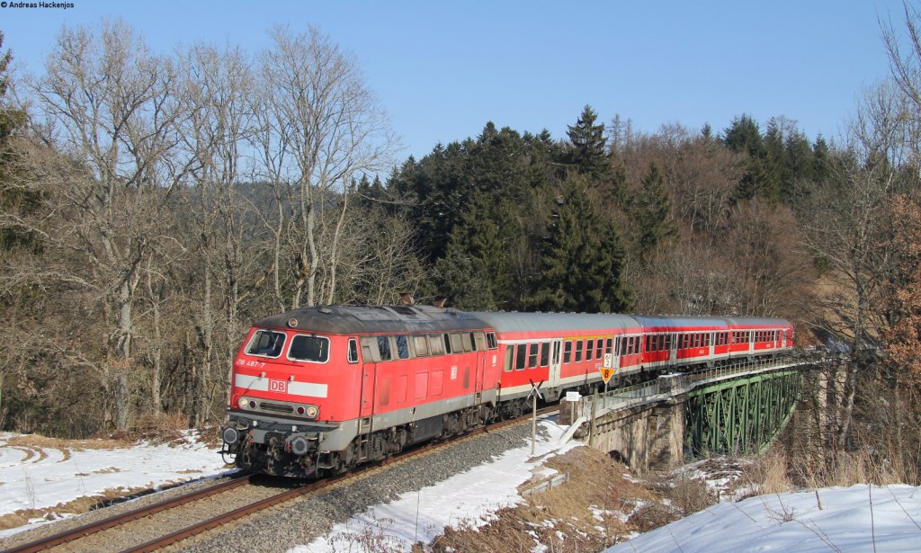 218 487-7 mit dem RE 22311 (Rottweil-Neustadt(Schwarzw) auf dem Gauchachviadukt 3.3.13
