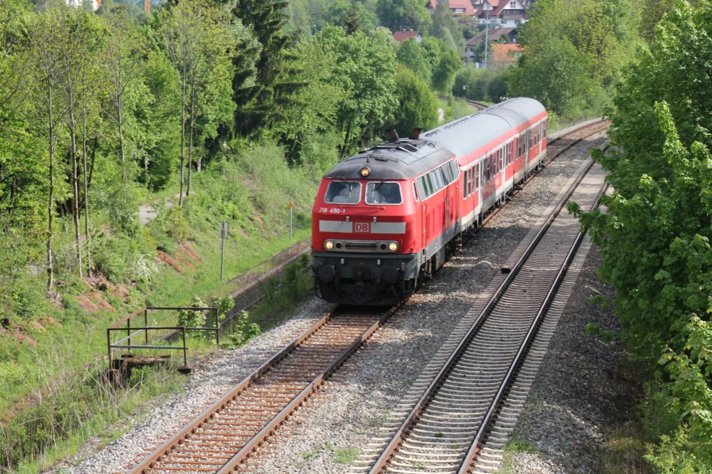 218 490 mit RB am Haken vor Kempten.13.05.2012.