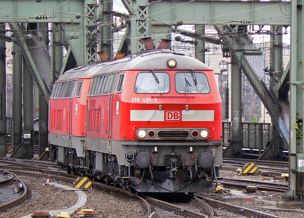 218 491-9 in K�ln Hbf am 07.05.2010