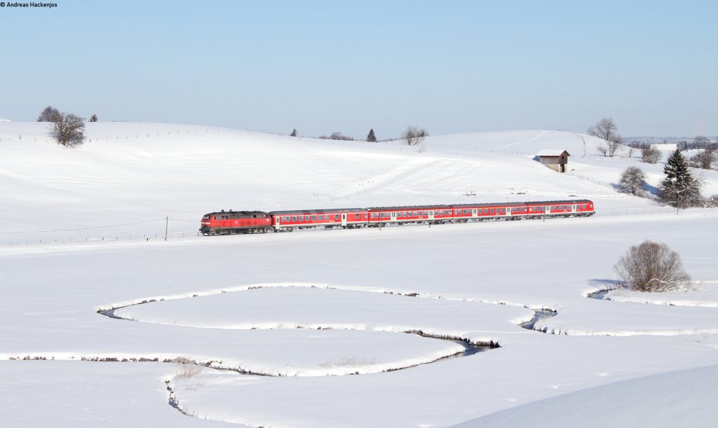 218 491-9 mit dem RE 57518 (Mnchen Hbf-Fssen) bei Lengenwang 10.2.13