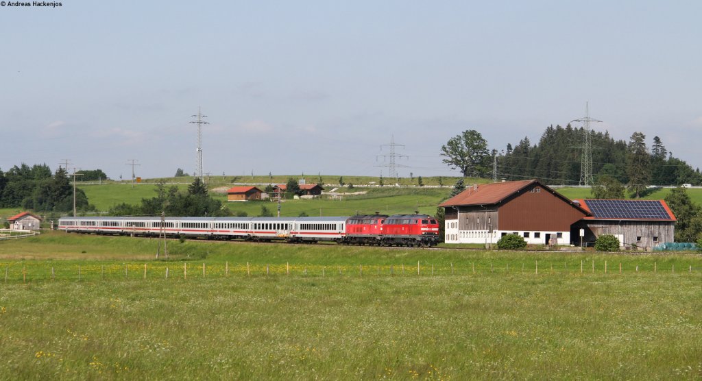 218 495-0 und 456-2 mit dem IC 2013  Allgu  (Hannover Hbf-Oberstdorf) bei Seifen 17.6.12
