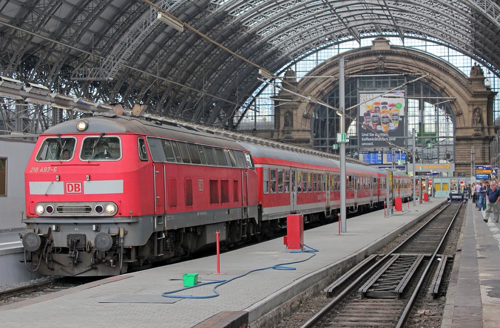 218 497-6 in Frankfurt(M) Hbf am 20.07.2011