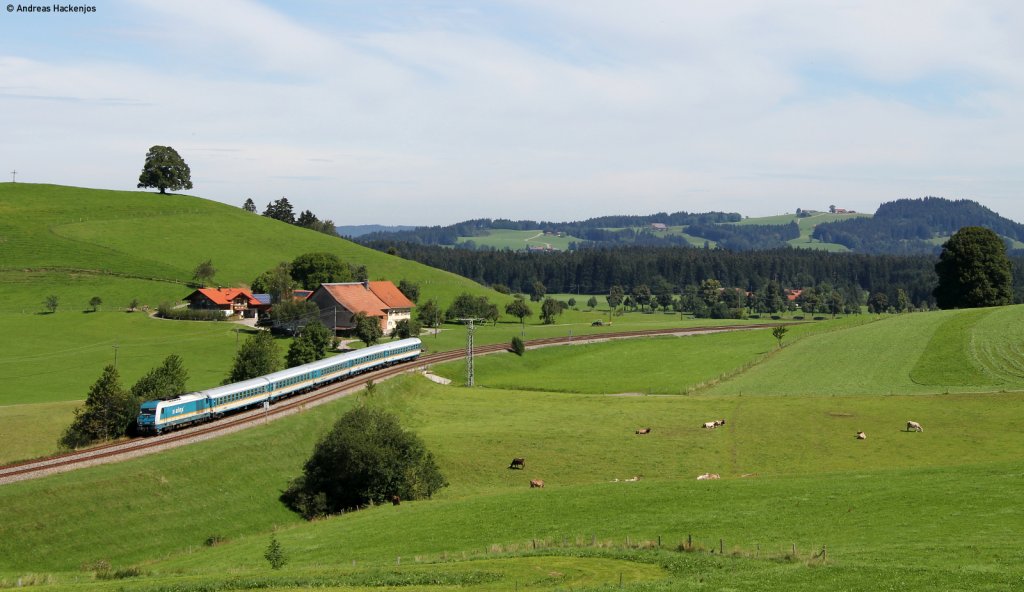 223 063-9 mit dem ALX84144 (Mnchen Hbf-Lindau Hbf) bei Heimhofen 11.8.11