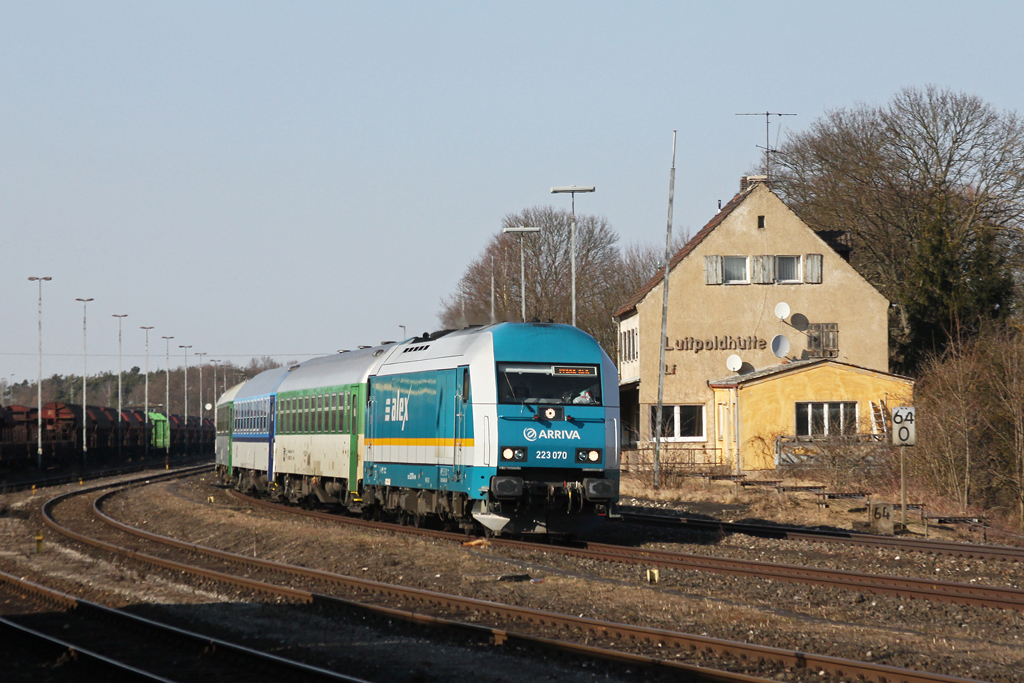223 070 mit Alex 353 am 08.03.2011 in Luitpoldhtte bei Amberg.