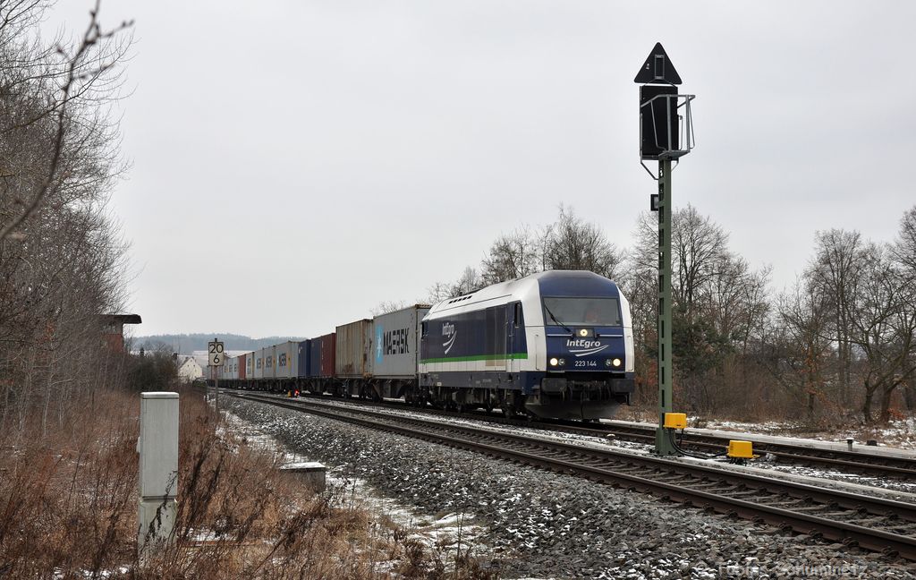 223 144 (92 80 1223 144-7 D-PRESS) der IntEgro am 14.01.2013 in Vilseck