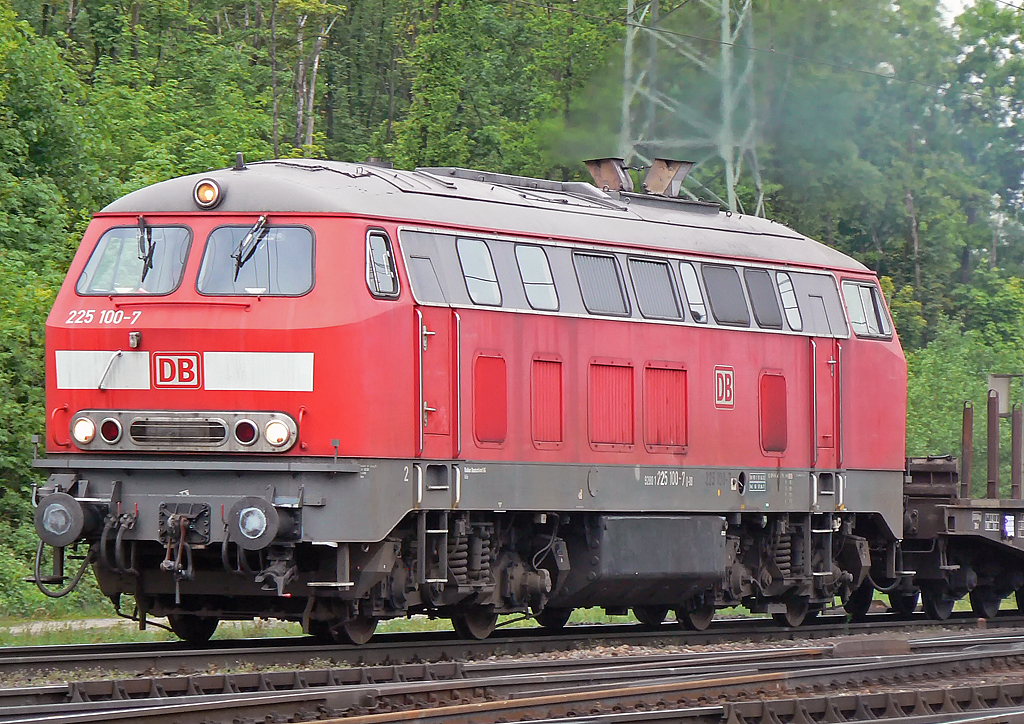 225 100-7 verlsst Gremberg am 15.05.2010