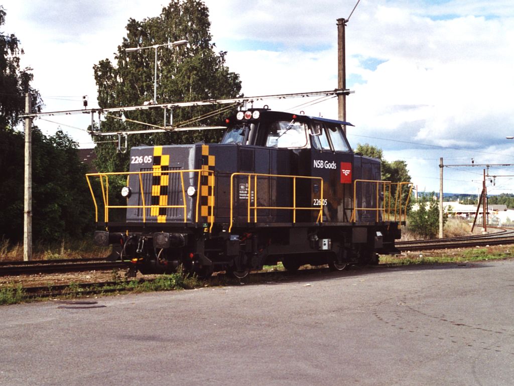 226 05 in Hamar am 9-7-2000. Bild und scan: Date Jan de Vries.