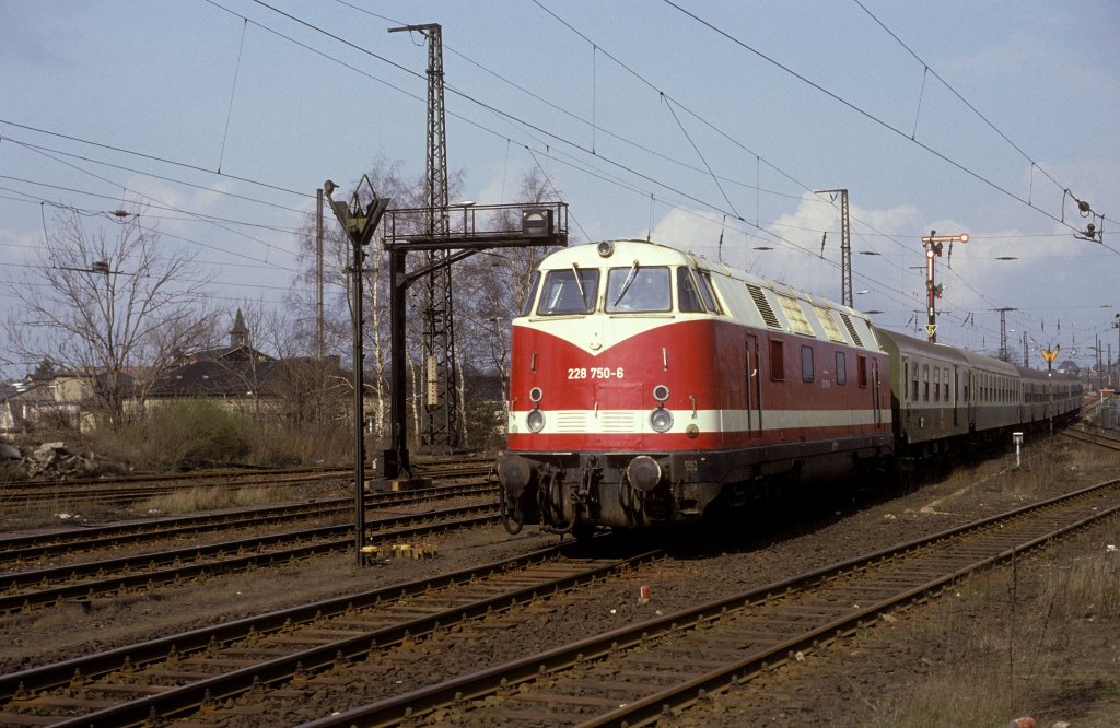 228 750  Dresden - Neustadt  06.04.92