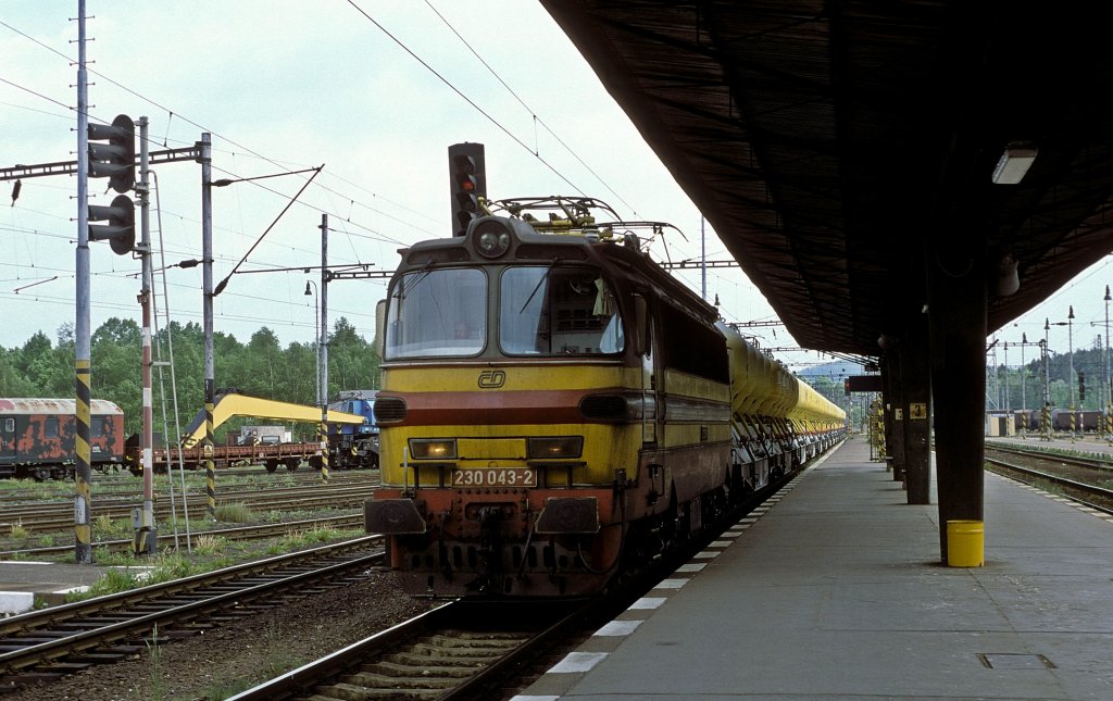 230 043  Jindrichuv Hradec  23.05.98