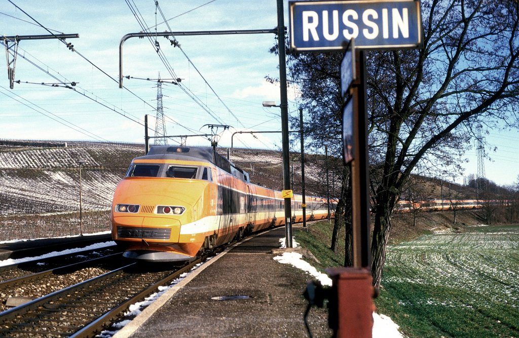 23054  Russin  25.02.89