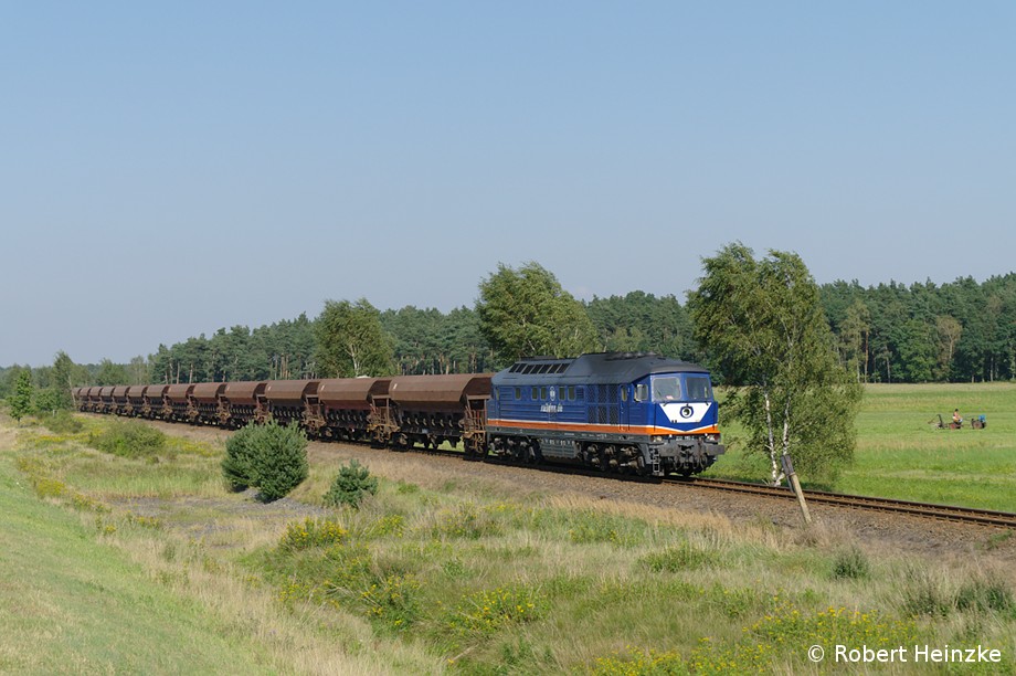 232 103-2 mit Schotterzug aus Oling bei Stragrbchen am 26.08.2011