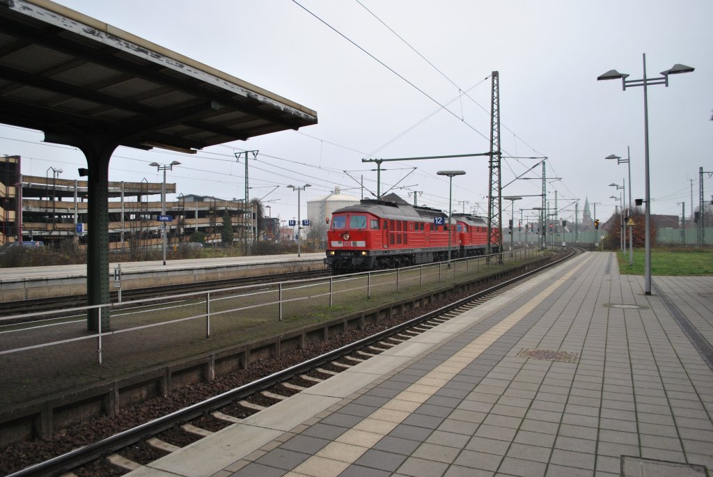 232 209-7, fhrt am 19.11.2010 in Lehrte ein.