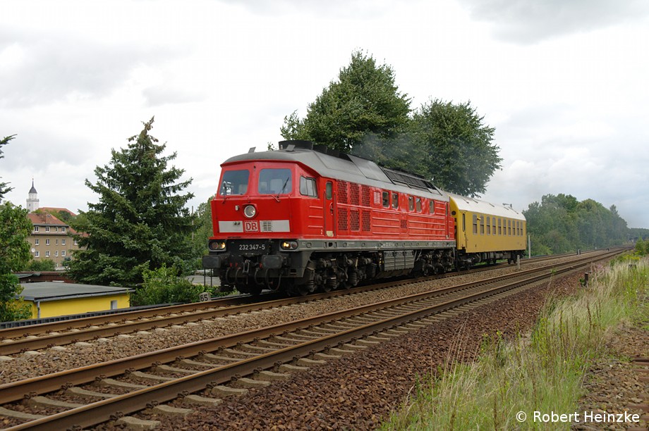 232 347-5 mit einem Messzug Zittau - Dresden in Bischofswerda am 09.08.2011