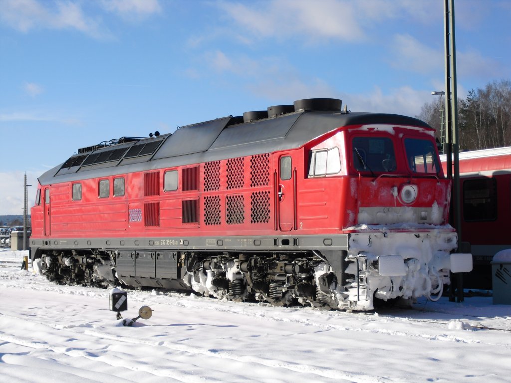 232 359-0 stand am 10.12.10 tiefgefrohren in Marktredwitz.